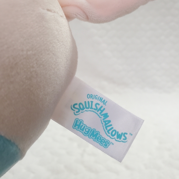 Reza Hugmees Squishmallows 9 Inch BNWOT Easter Mystery Egg Cat Plush Toy - Picture 4 of 6